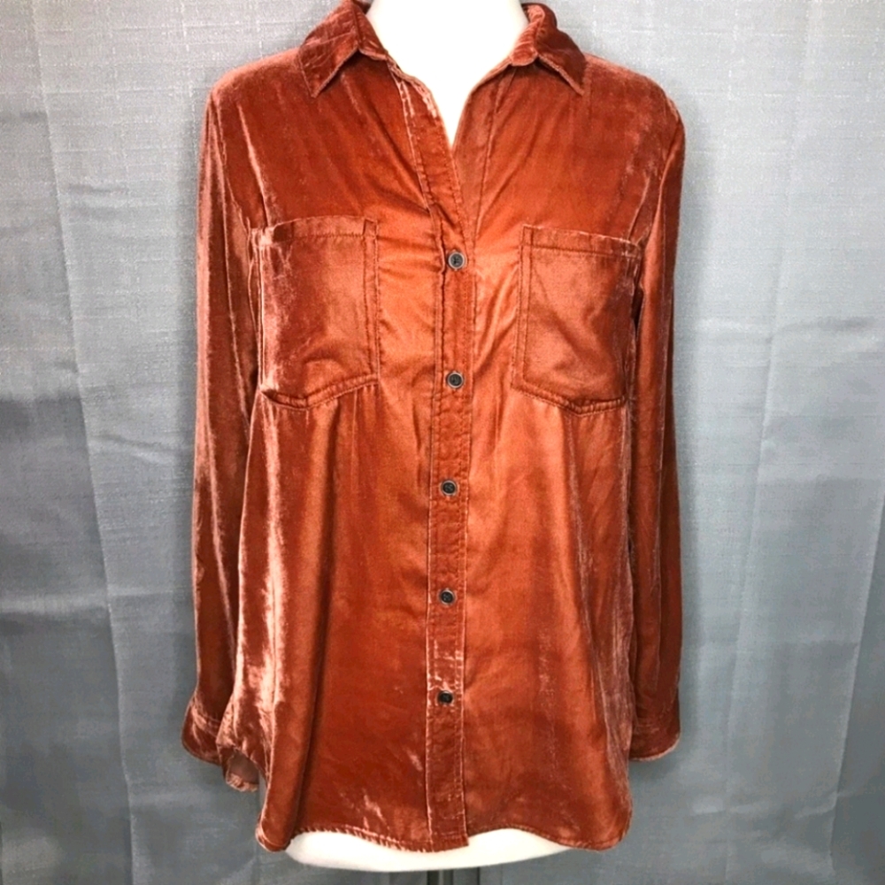 Thread & Supply Velvet Rust Button Down Sz Small